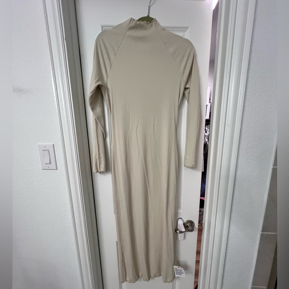 New ASOS Cream Long Sleeve Dress